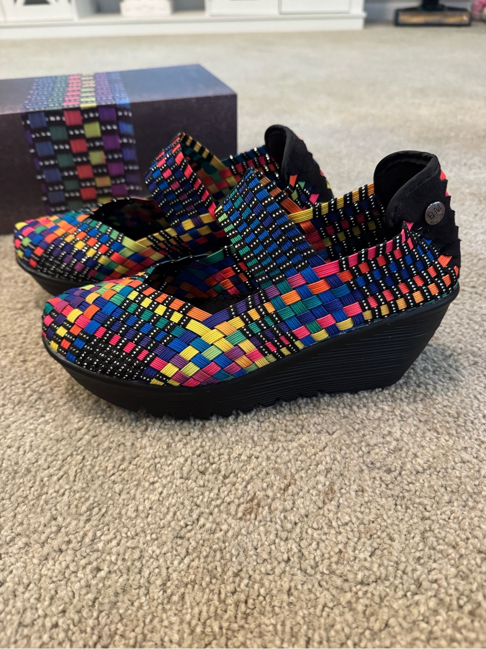 Bernie Mev Lulia Womens Wedge Mary Jane Black Multi Woven Elastic Shoes US 7 - Picture 4 of 8